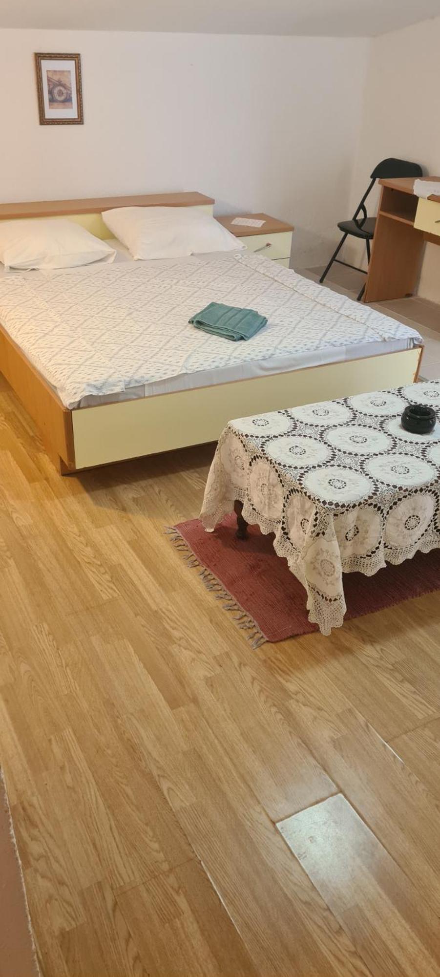 Apartments Hugo Malinska Room photo